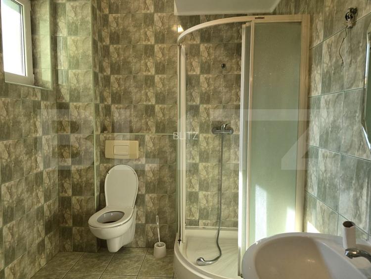 Casa  cu piscina ,7 camere, 447 mp - teren 1535mp, Vetis - 13
