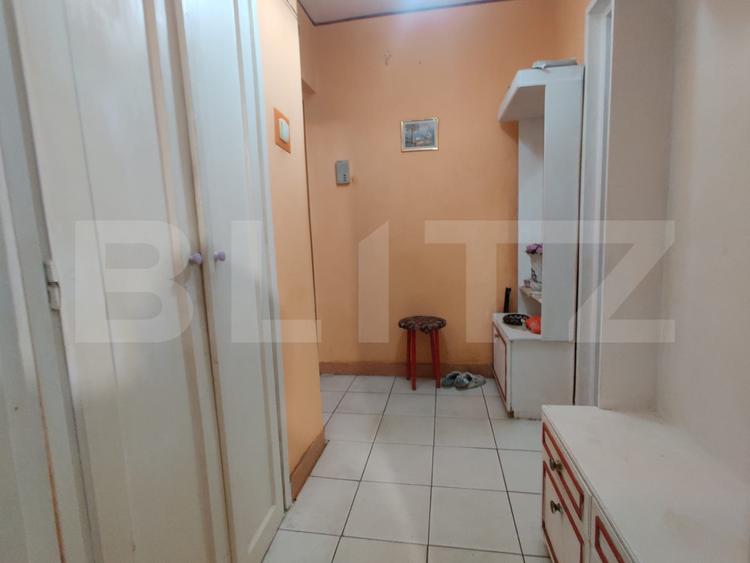 Apartament 2 camere, Rogerius