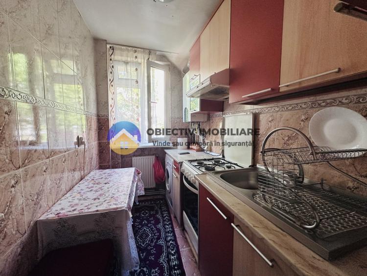 Apartament 3 camere-ETAJ 1-Zona Darmanesti