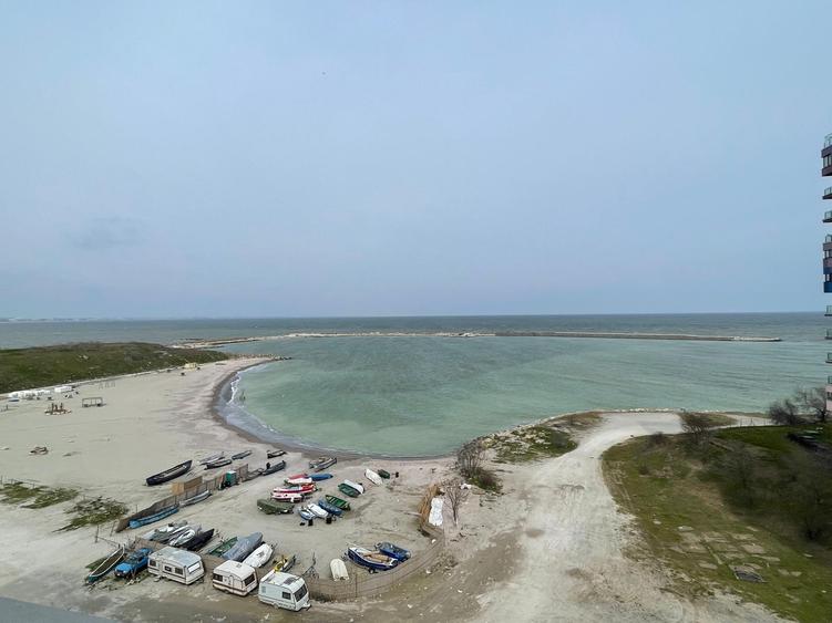 Faleza Nord-Solid House, 3 camere la cheie, vedere la mare, terasa 52 mp, garaj