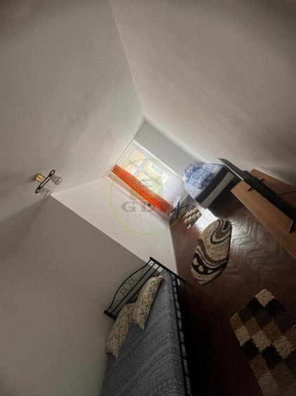 Apartament central 3 camere de inchiriat