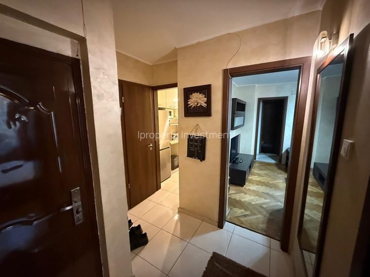 Piata Romana 9 | 3 Camere | SemiDecomandat | Proximitate metrou 2 min | RS1 - 8