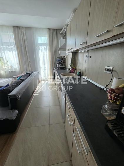 Apartament 3 camere decomandat, Zona Fratelia
