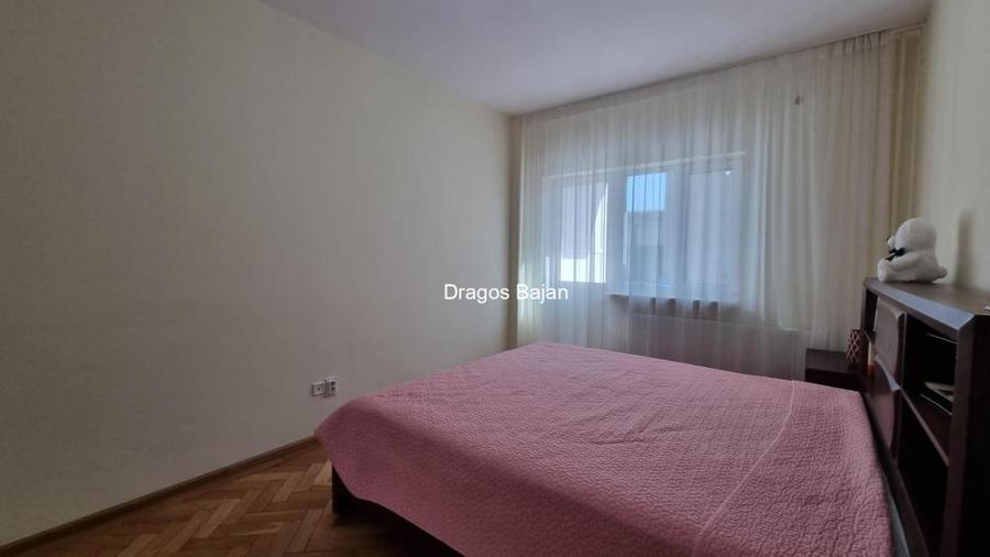 Cisimigiu // 2 camere // 50mp