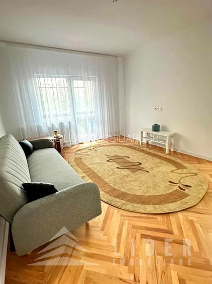 Apartament de vanzare  3 camere zona  Profi  etaj 1 - 3
