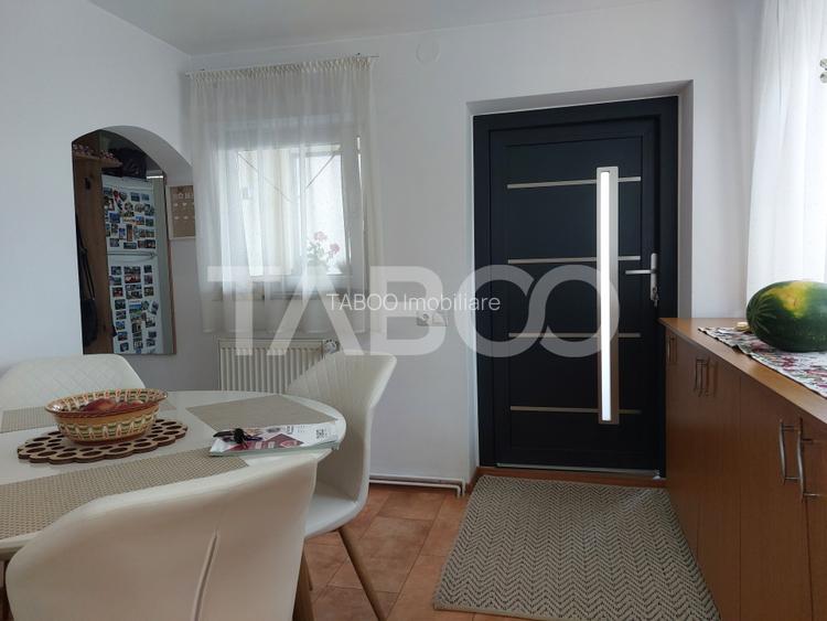 Casa 109 mp 4 camere pivnita terasa loc parcare curte comuna Cisnadie - 7
