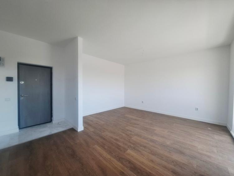 Garsonieră generoasă de 42,6 mp în Avangard Grande Village
