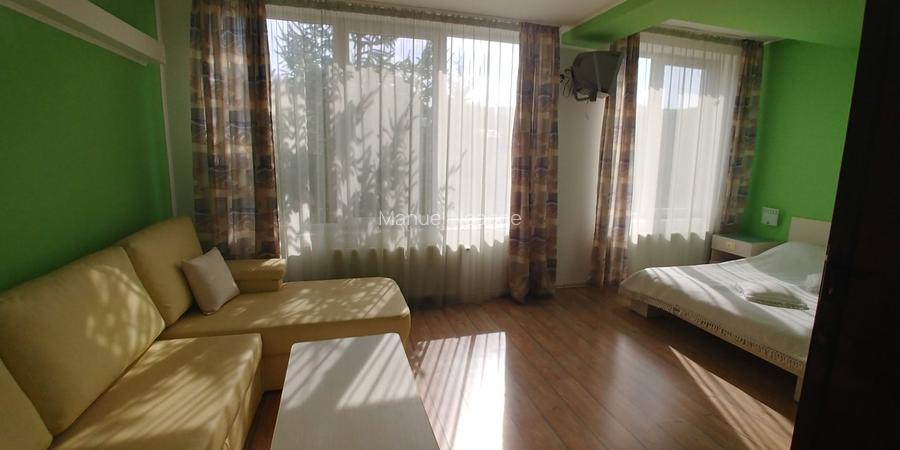 Vila/Pensiune,casa administrator,teren plat 2000Mp - 4