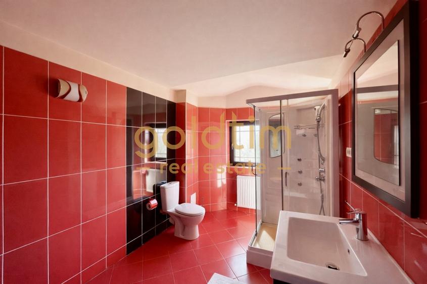 SUPERB/ VILA INDIVIDUALA/ GARAJ/ GRADINA MATURA
