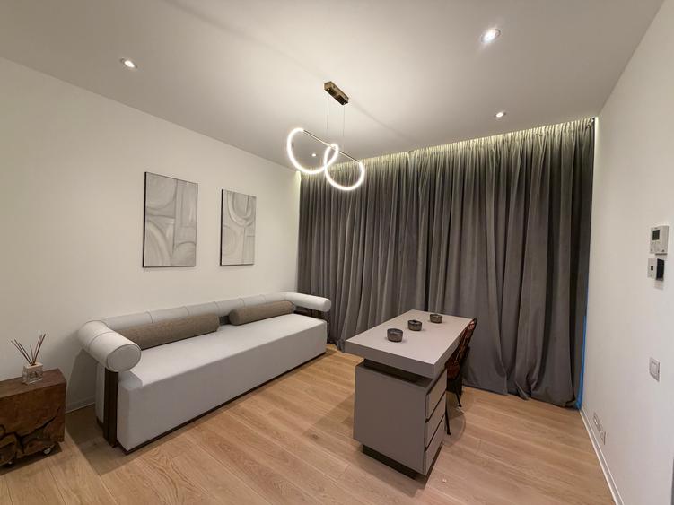 Apartament tip duplex în One Charles de Gaulle,2 parcări incluse,2 terase