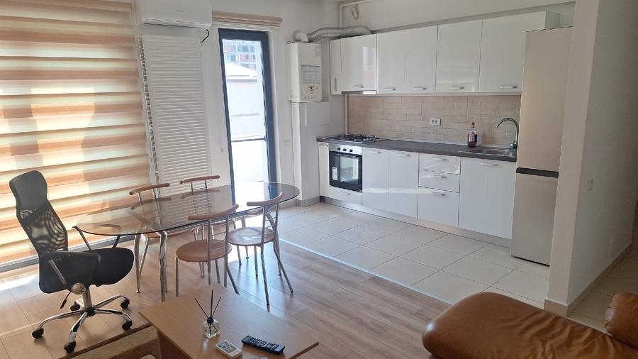 Apartament de închiriat