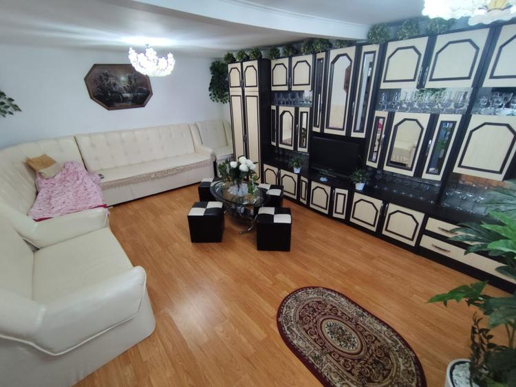 Casa Individuală 4 camere, 180 mp, zona Cugir