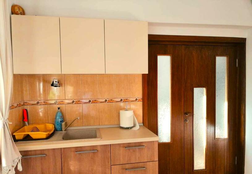 Zona Dorally, vila moderna D+P+E , 4 camere, demisol , mansarda, 400 mp teren