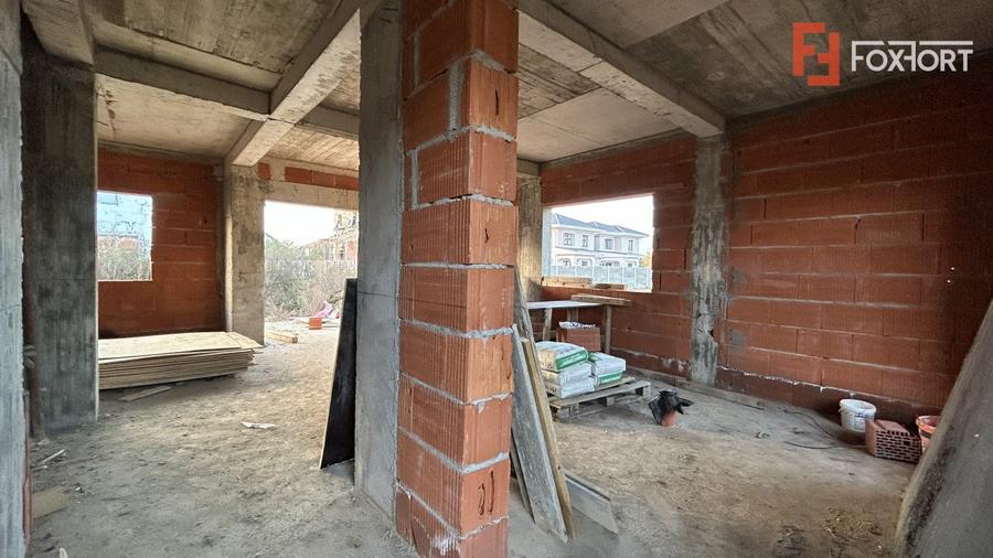 Duplex Mosnita 4 Camere si 3 Dormitoare Pozitie Excelenta - ID V2961