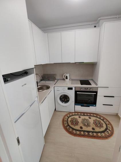 Inchiriere garsoniera si loc de parcare in Hills Titanium