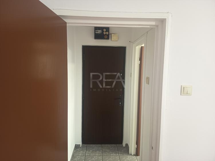 4 camere, de vanzare, Drumul Taberei, Parc, Metrou