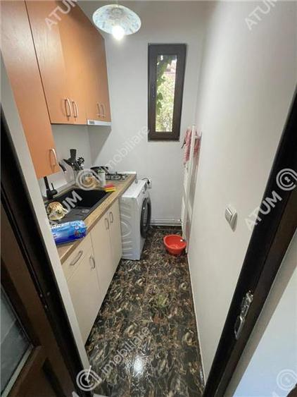 Apartament 2 camere balcon garaj curte libera zona ultracentrala Sibiu