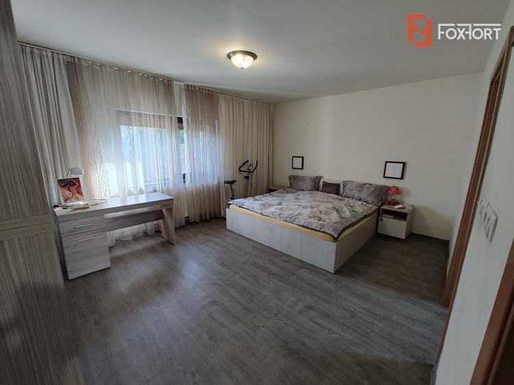 Casa deosebita in Sacalaz - vatra satului la 15 minute de Timisoara
