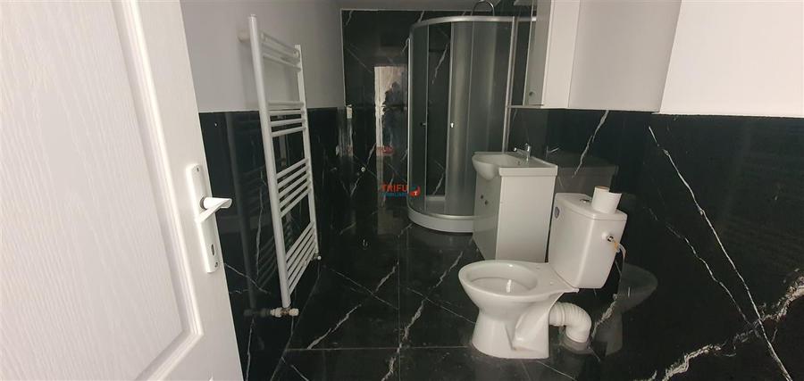 Apartament 3 camere in bloc nou Cetate