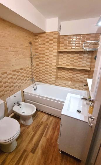 BUCIUM - POITIERS Apartament 2 camere decomandat, mobilat, INTABULAT