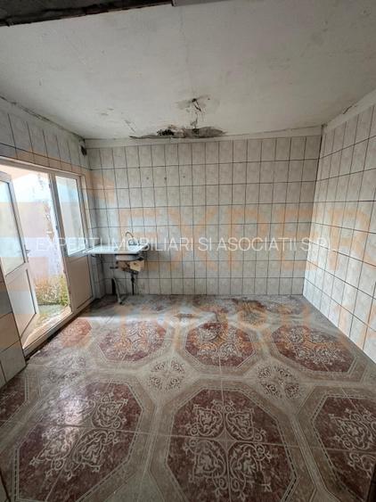 Casă cu teren de vânzare | Tomis II, Constanța