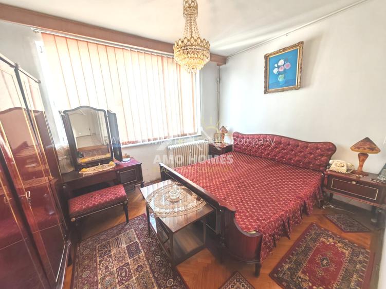 De vanzare- 2 Camere Ultracentral/ Cișmigiu/ Sala Palatului & Ateneu - 4