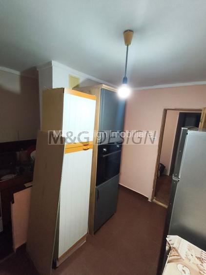 3 camere decomandat Bucovina CENTRALA PROPRIE etaj 3 - 5