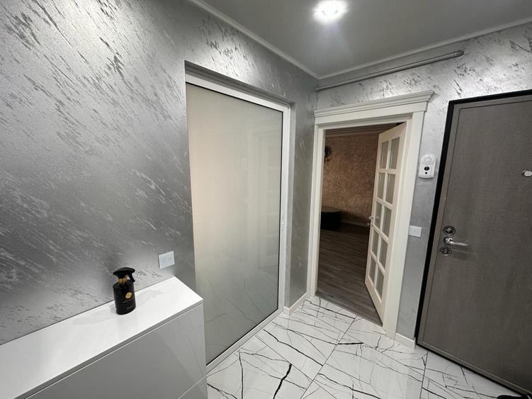 Apartament 3 camere de vanzare Dacia