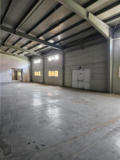 Spatiu Industrial - 2700 mp - Productie - Depozitare - Distributie