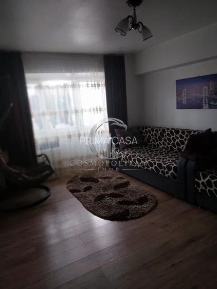 Apartament cu 2 camere zona Unirii Sud conf 1 etaj 3 din 10 mobilat Pret: 75.000 - 3