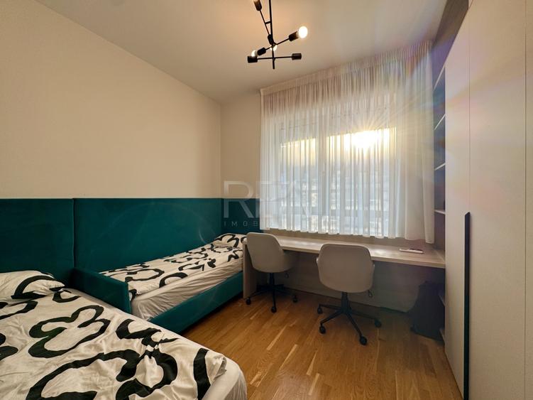 3 camere 81 mp, parcare, boxă, Luxuria Domenii