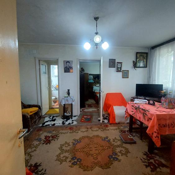 Apartament simplu Tiglina I, parter