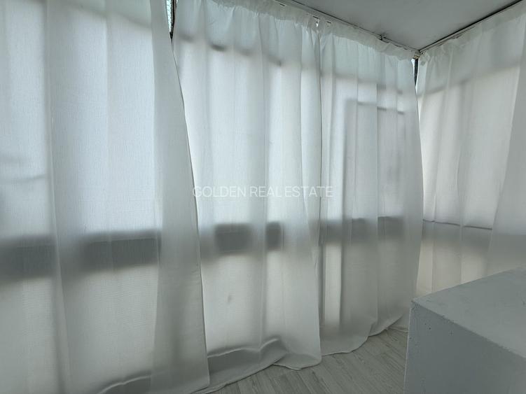Apartament 3 camere, decomandat, renovat recent, Aradul Nou