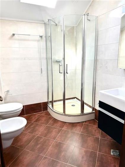 VILA INDIVIDUALA CU PISCINA, LANGA JOLIE VILLE MALL!