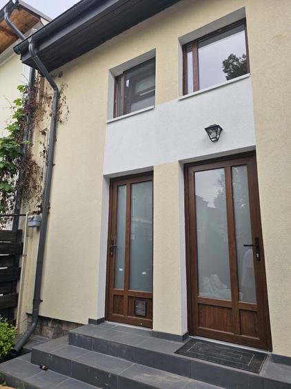 Apartament 1 camera de inchiriat in vila, zona Centru-Primarie