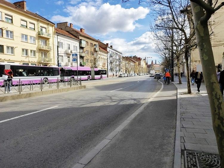 Apartament 2 camere , ultracentral , mobilat si utilat, str. Horea