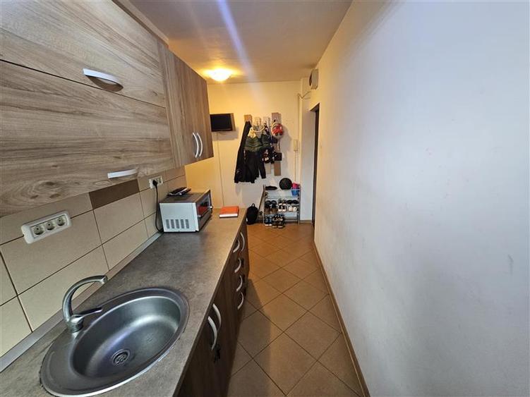 Resita, 2 Cam. Mobilat+Utilat, Micro 3