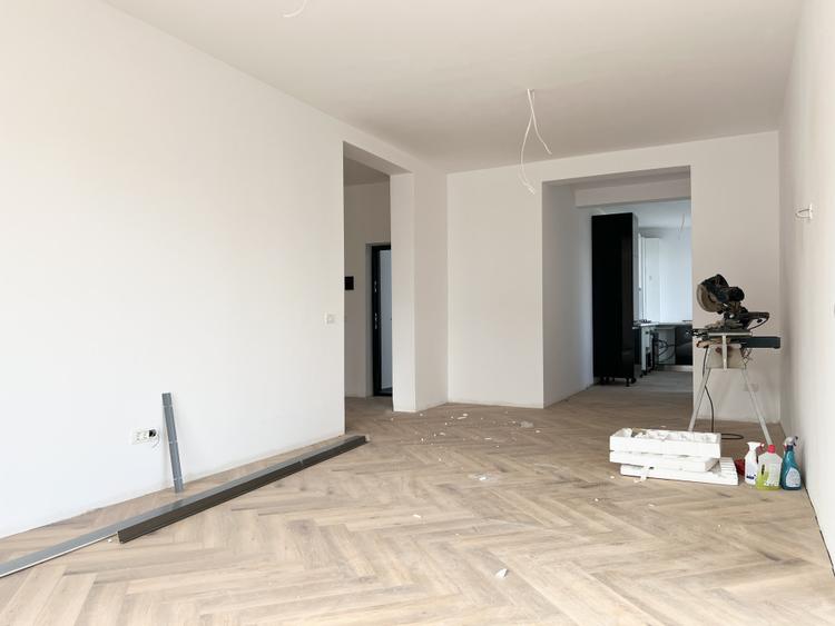 Penthouse 3 Camere, 82mp Utili,2 Locuri Parcare in CF-Torontalului