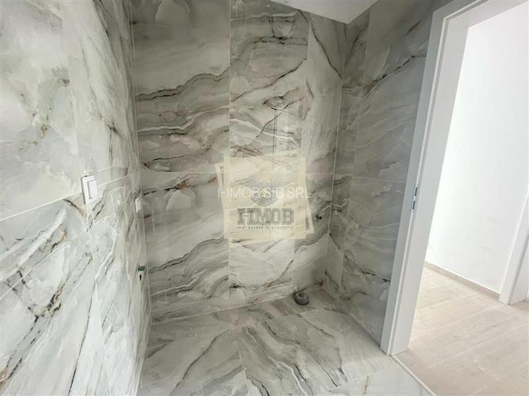 Penthouse modern cu 3 camere 2 bai si 40 mp terasa in Sibiu - 10