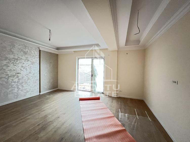 DUPLEX DE VANZARE cu suprafata foarte generoasa in Giarmata Mare