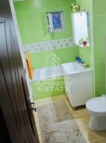 Apartament 4 camere, zona Confectii