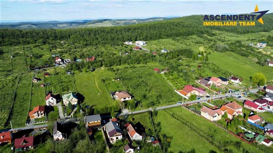 2.580mp:teren luminos,pregatit,izvor propriu, Valea Iubirii,langa Targu Mures, F