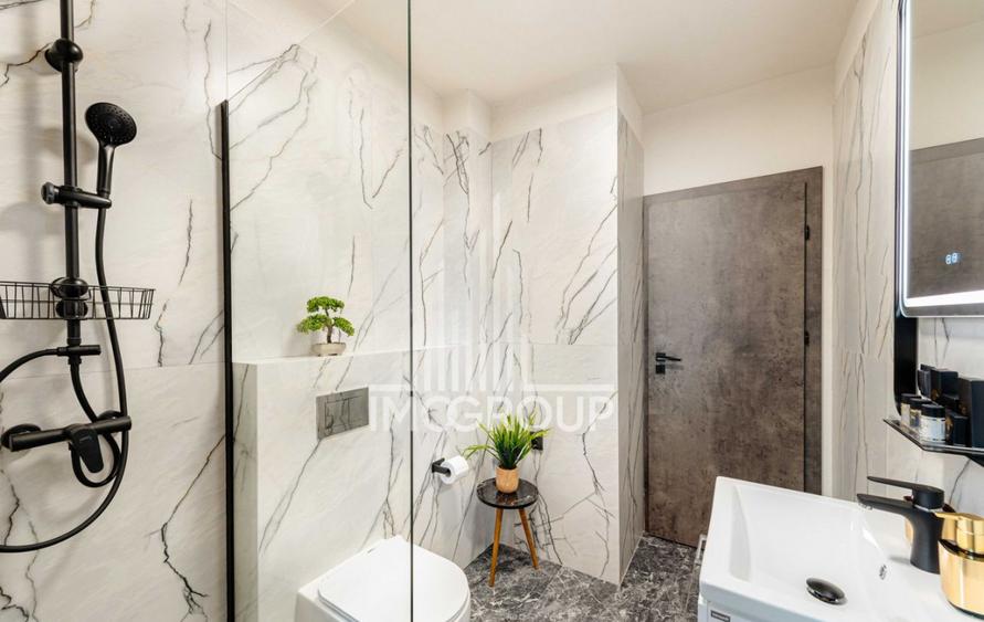 Apartament 2 camere de inchiriat, in zona centrala, garaj