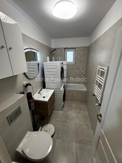 Vând apartament cu două camere, decomandat, în complex Contemporan, Păcurari. - 10