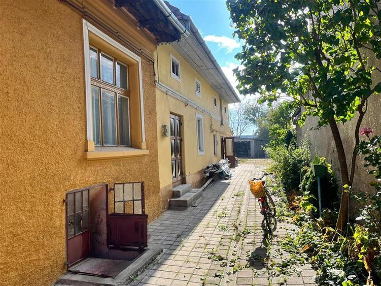 Casa 4 Camere, GHIMBAV
