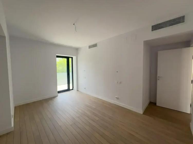 Cotroceni Apartament 3 Camere LUX Mutare Imediata Loc Parcare Inclus