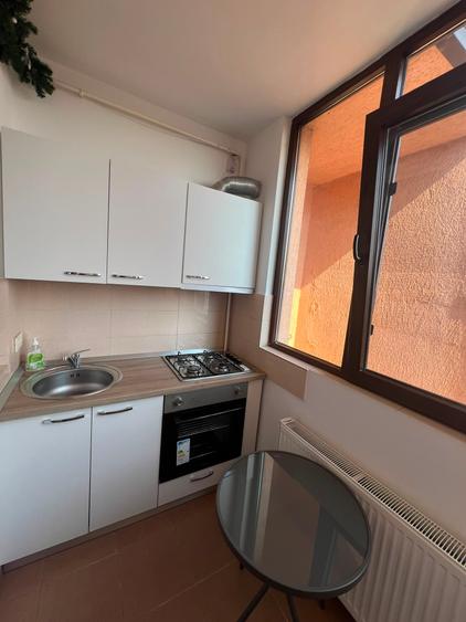Vanzare Garsoniera Decomandata Militari Residence Strada Tineretului / Parcare