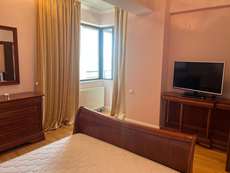 Apartament 3camere frontal la lac termen lung