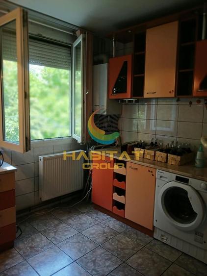 2 camere Berceni Resita centrala termica loc parcare mobilat