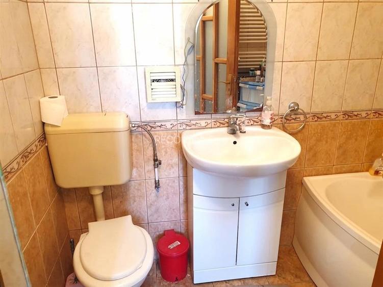 RECO Casa cu 5 camere P+M in Iosia - 36